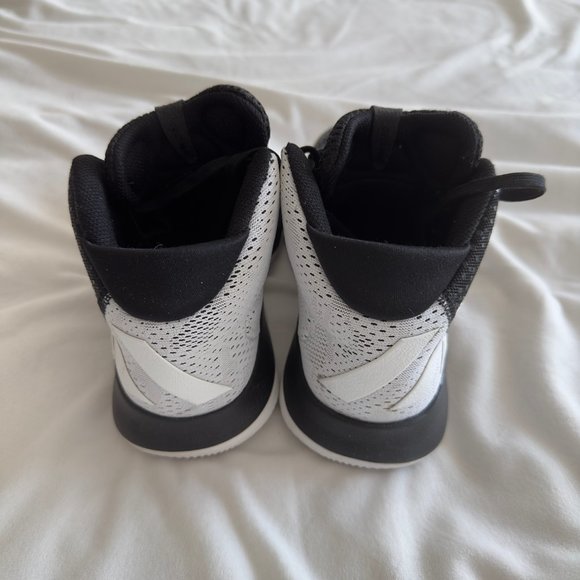 adidas Crazy Heat Black/White US 7.5 - Picture 5 of 7